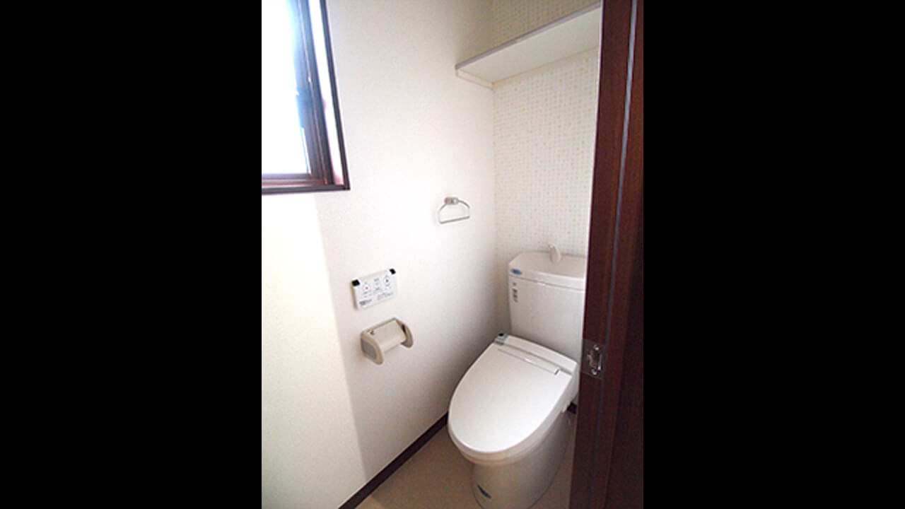 アパート内観、トイレの写真